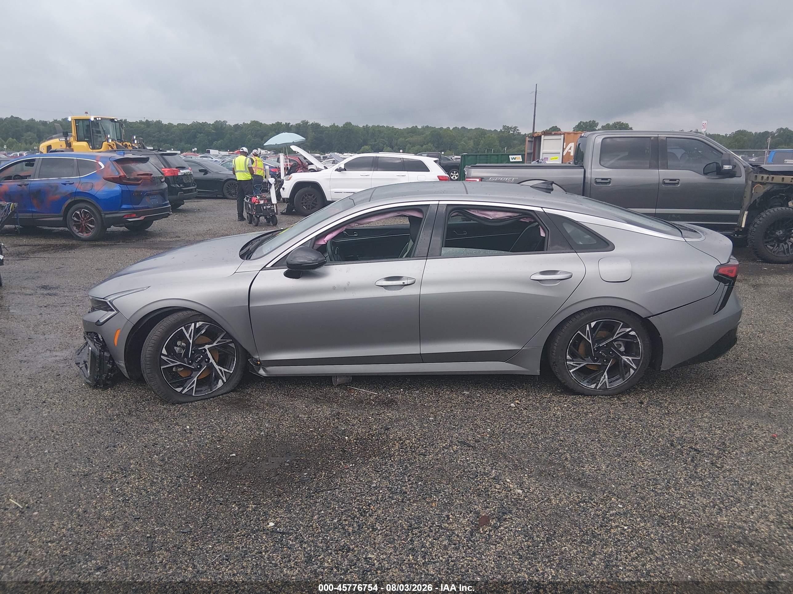 2025 KIA K5 GT-LINE