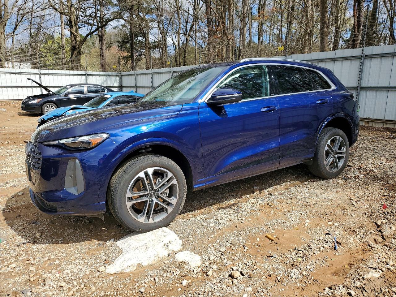2025 AUDI Q5 quattro Premium