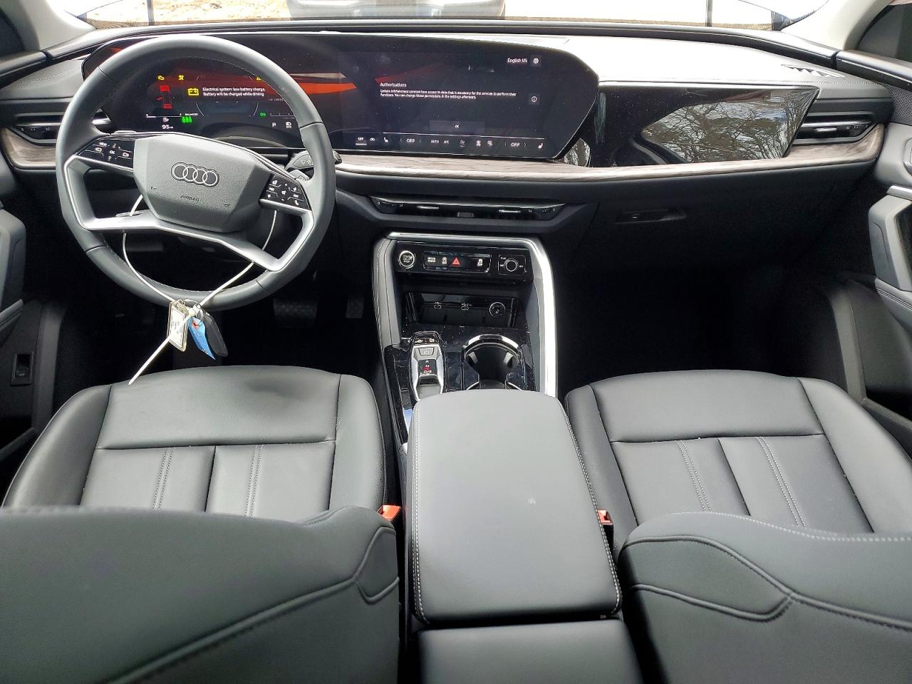 2025 AUDI Q5 quattro Premium