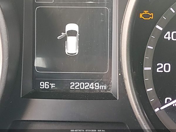 2017 HYUNDAI SANTA FE SE