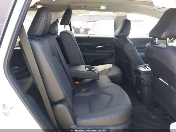 2026 TOYOTA GRAND HIGHLANDER LIMITED