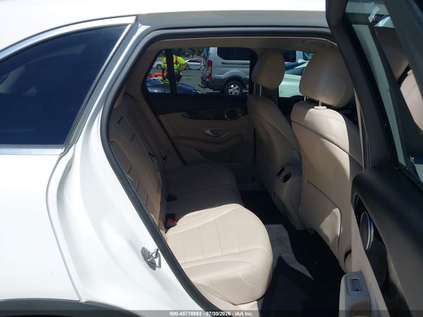 2017 MERCEDES-BENZ GLC 300 GLC300