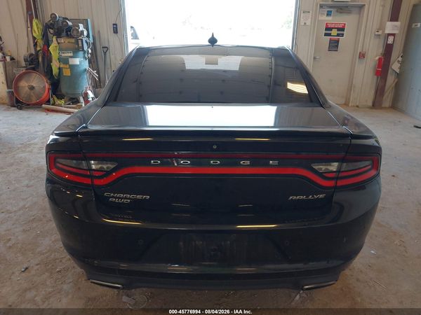 2015 DODGE CHARGER SXT