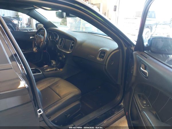 2015 DODGE CHARGER SXT