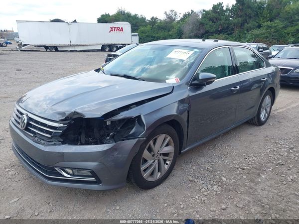 2018 VOLKSWAGEN PASSAT — I2