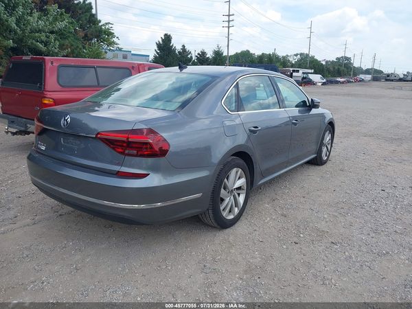 2018 VOLKSWAGEN PASSAT 2.0T SE — I4