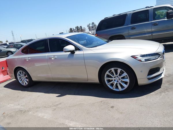 2017 VOLVO S90 T6 MOMENTUM