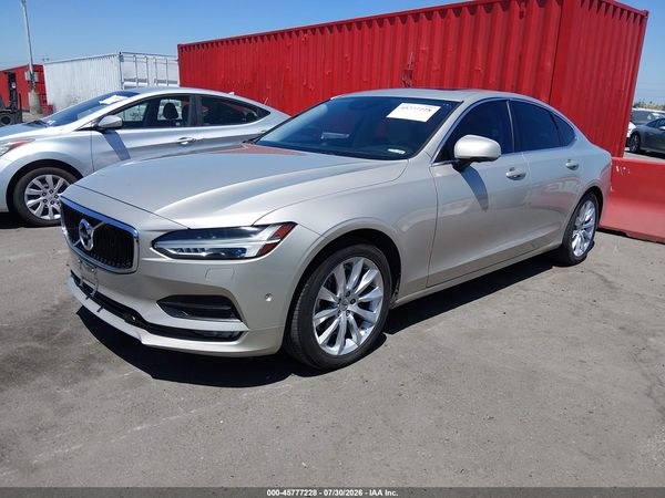 2017 VOLVO S90 T6 MOMENTUM