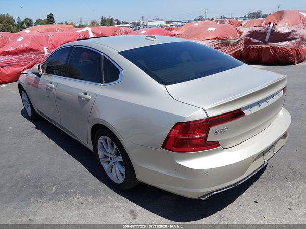 2017 VOLVO S90 T6 MOMENTUM
