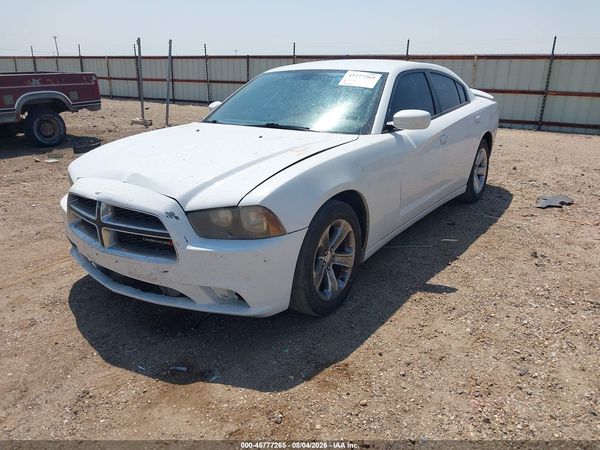 2013 DODGE CHARGER SXT