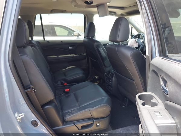2022 HONDA PILOT AWD TOURING 7 PASSENGER — I8