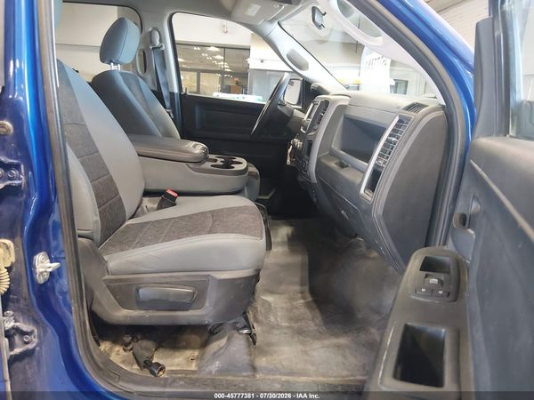 2019 RAM 1500 CLASSIC TRADESMAN  4X4 5'7 BOX