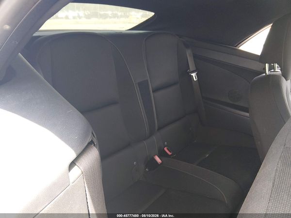 2015 CHEVROLET CAMARO 1LT — I8