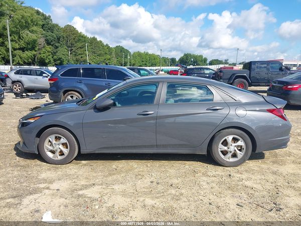 2023 HYUNDAI ELANTRA SE