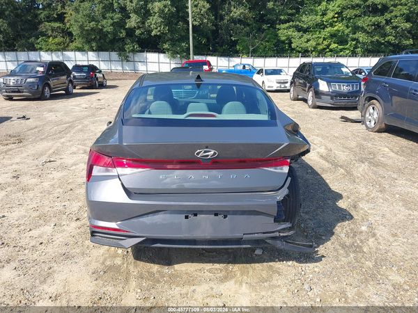 2023 HYUNDAI ELANTRA SE