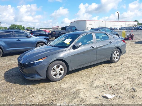 2023 HYUNDAI ELANTRA SE