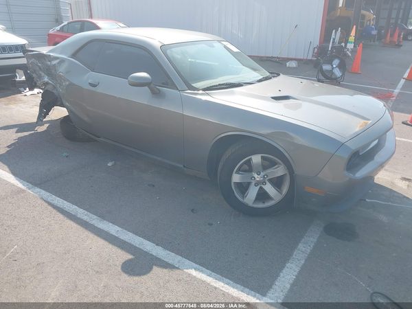 2012 DODGE CHALLENGER SXT