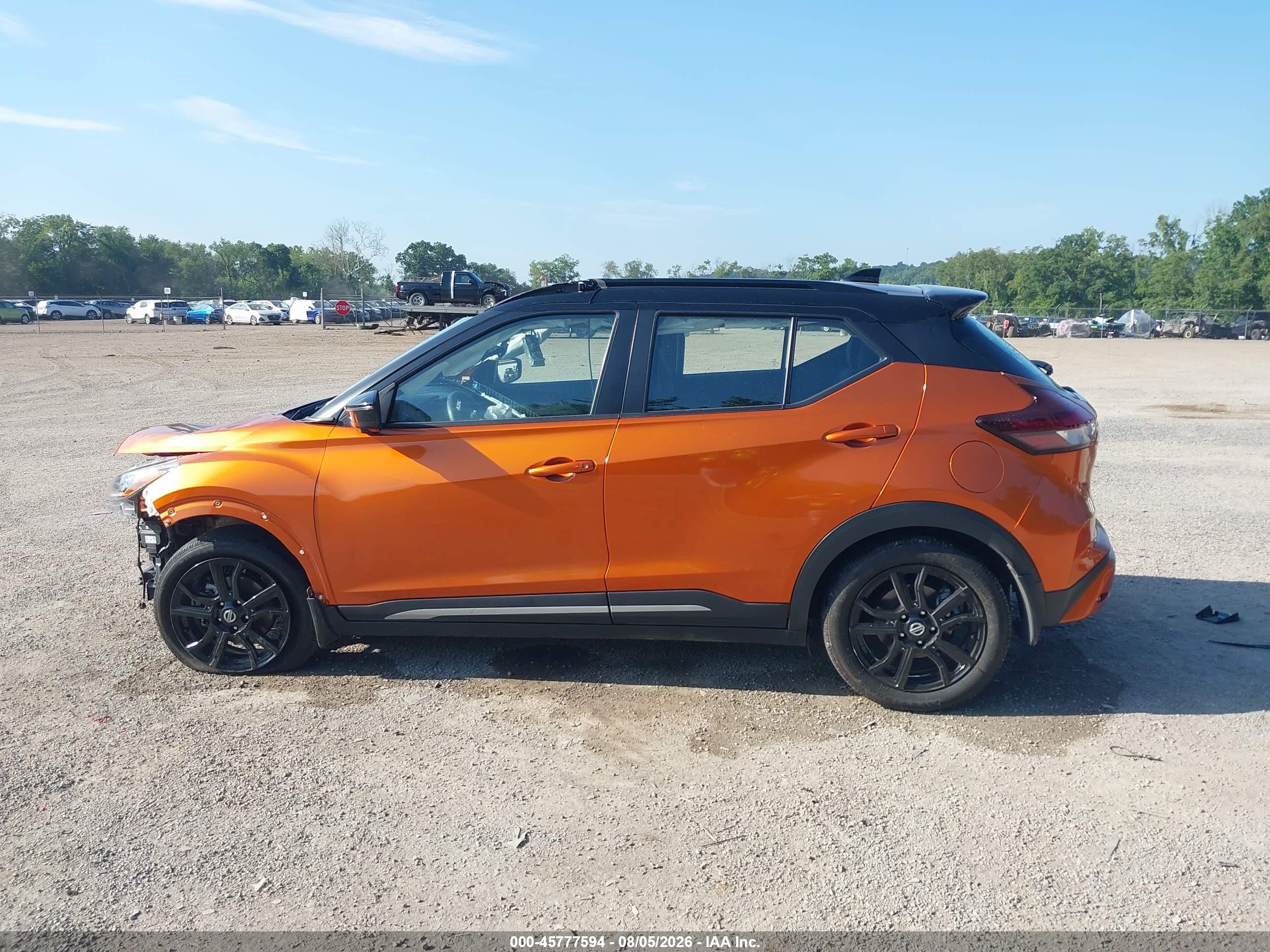 2021 NISSAN KICKS SR XTRONIC CVT