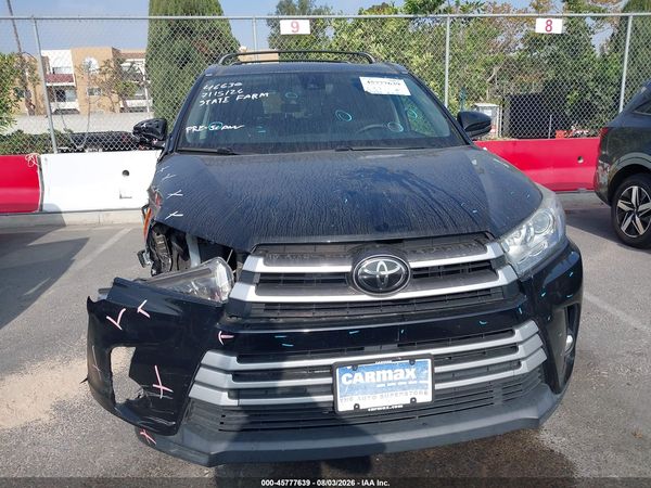 2018 TOYOTA HIGHLANDER XLE
