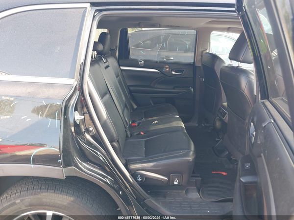 2018 TOYOTA HIGHLANDER XLE