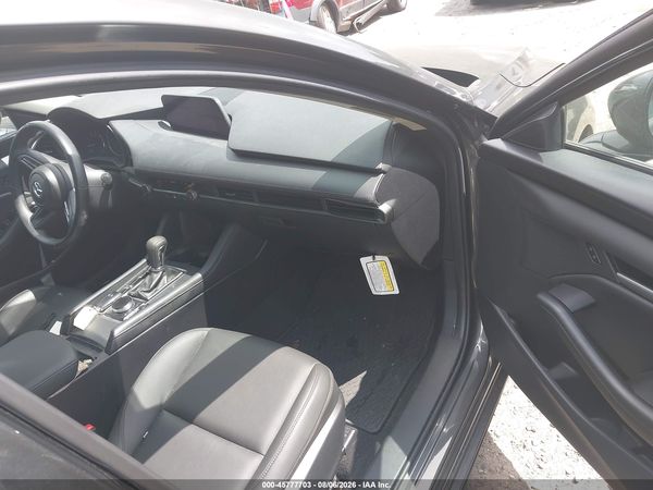 2022 MAZDA MAZDA3 SELECT