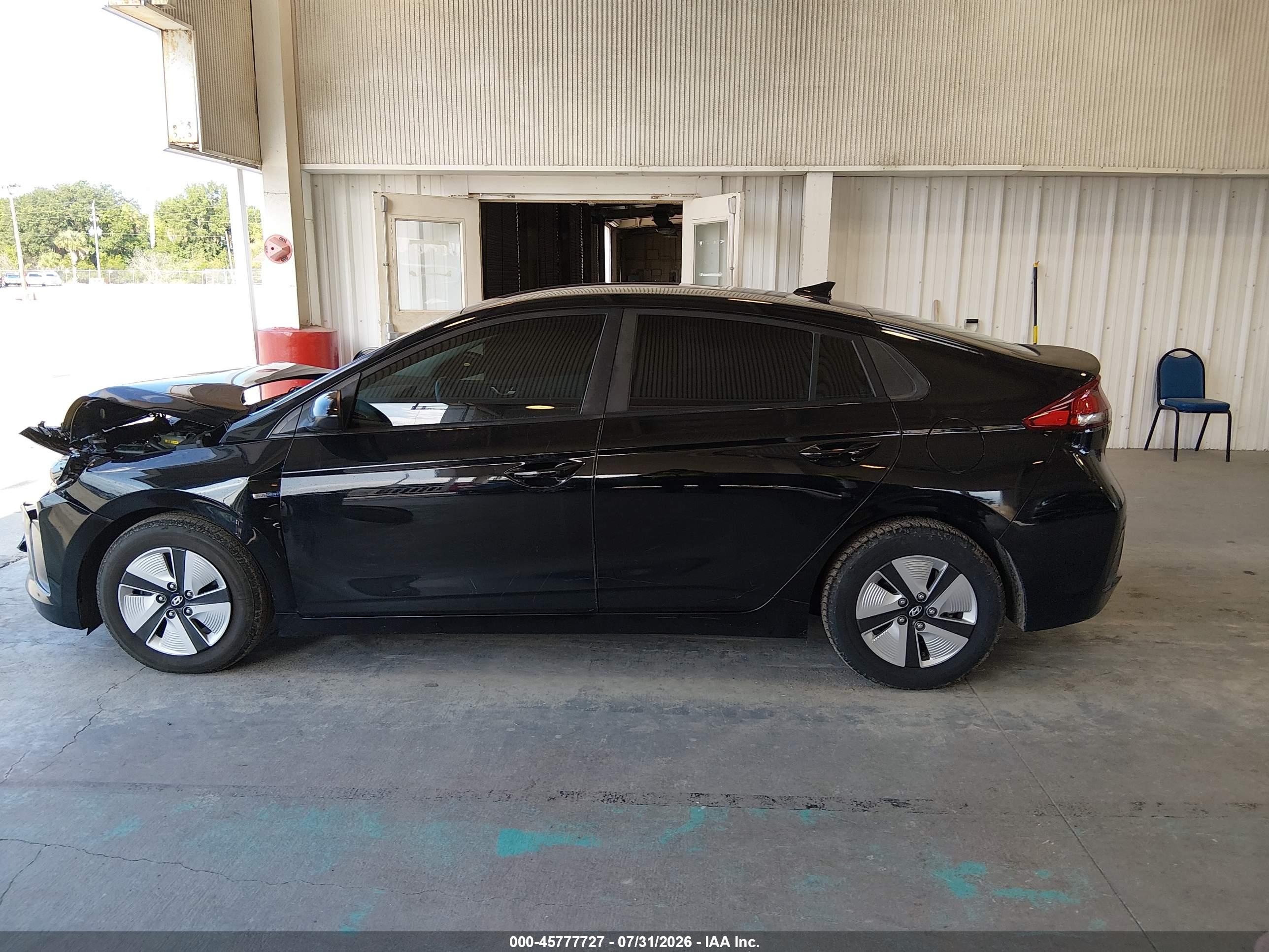 2019 HYUNDAI IONIQ HYBRID BLUE