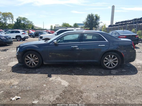 2019 CHRYSLER 300 LIMITED AWD