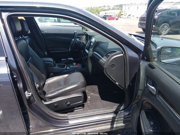 2019 CHRYSLER 300 LIMITED AWD