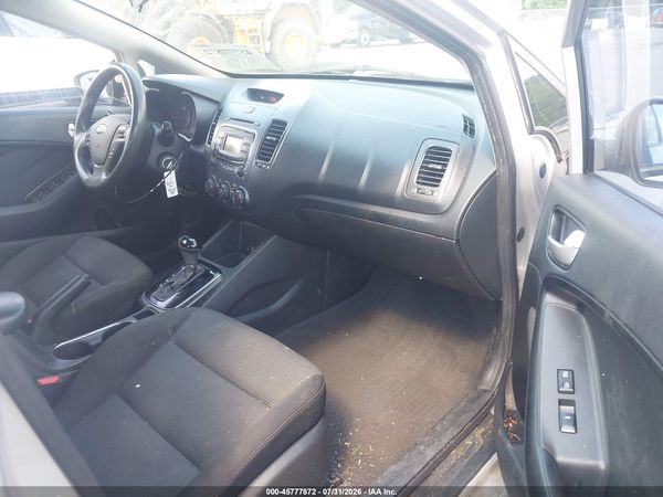 2017 KIA FORTE LX