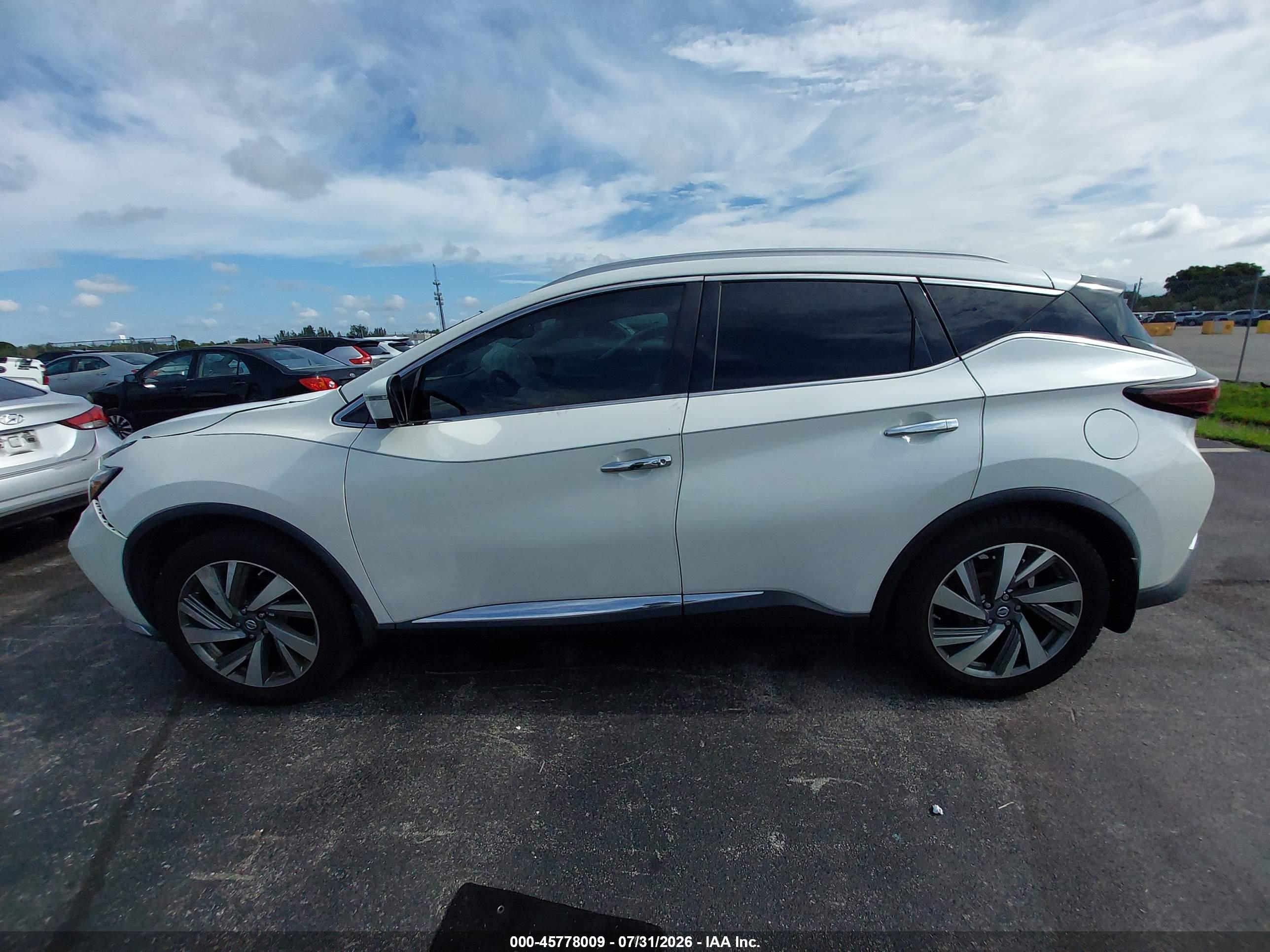 2019 NISSAN MURANO SL