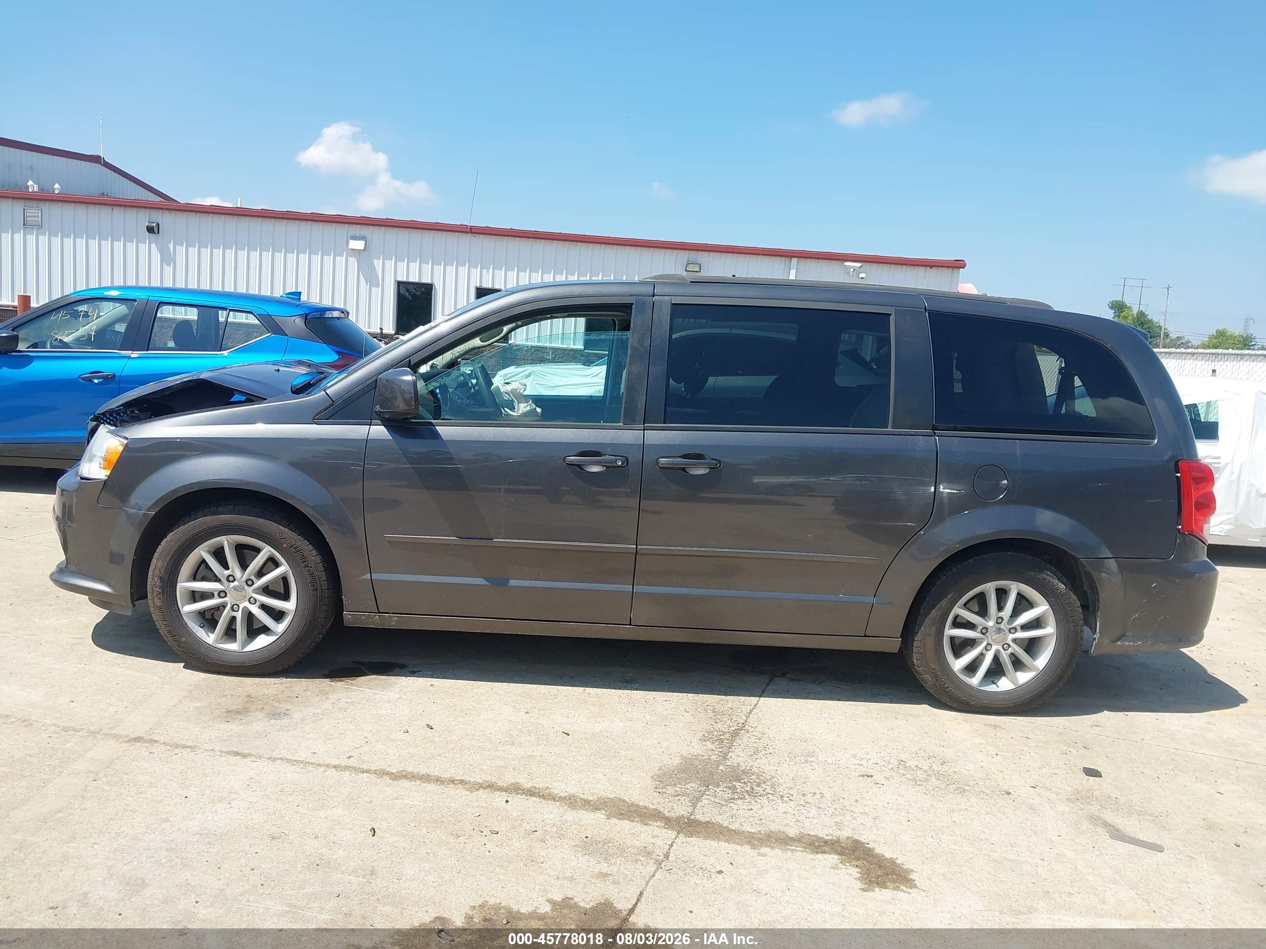 2016 DODGE GRAND CARAVAN SXT