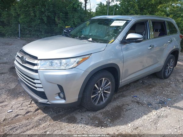 2018 TOYOTA HIGHLANDER XLE