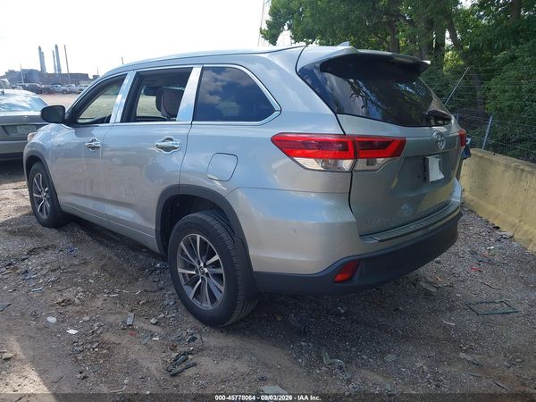 2018 TOYOTA HIGHLANDER XLE