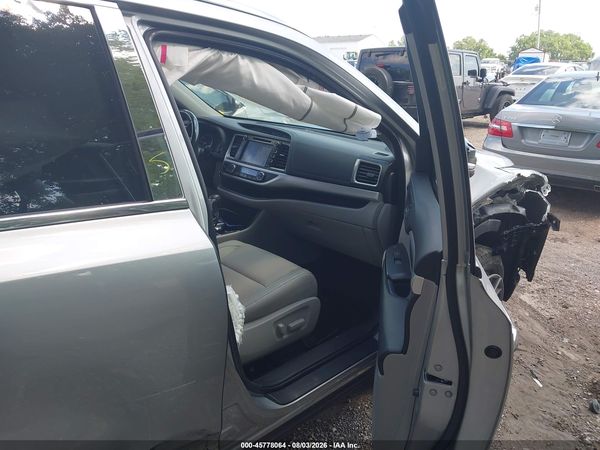 2018 TOYOTA HIGHLANDER XLE