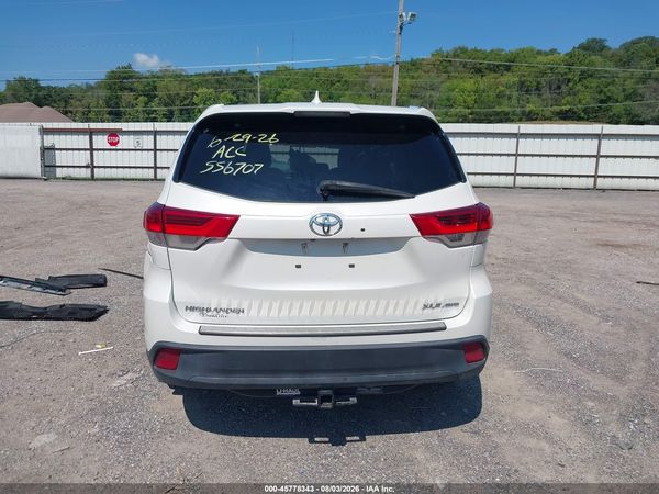 2018 TOYOTA HIGHLANDER XLE