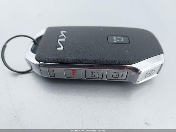 2022 KIA NIRO LXS SE