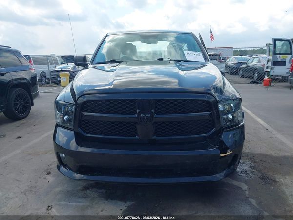 2022 RAM 1500 CLASSIC EXPRESS  4X4 5'7 BOX