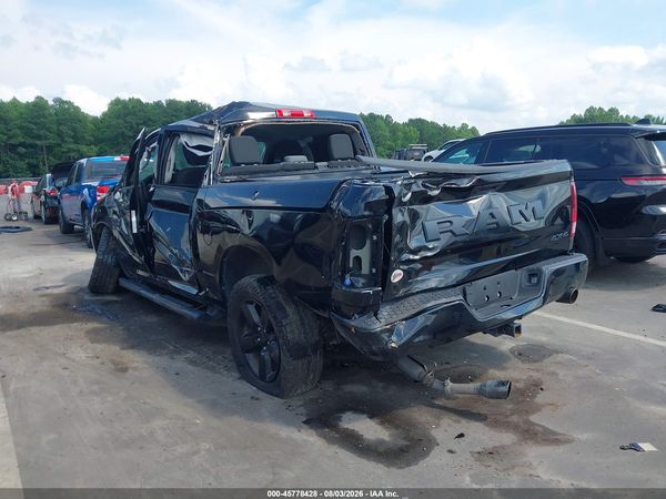 2022 RAM 1500 CLASSIC EXPRESS  4X4 5'7 BOX