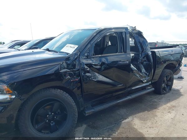 2022 RAM 1500 CLASSIC EXPRESS  4X4 5'7 BOX
