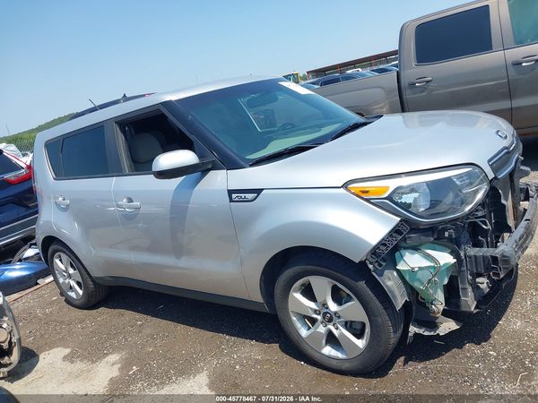 2018 KIA SOUL Base
