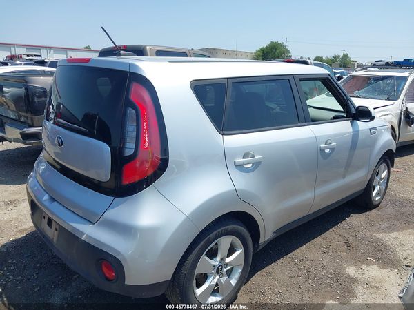 2018 KIA SOUL Base