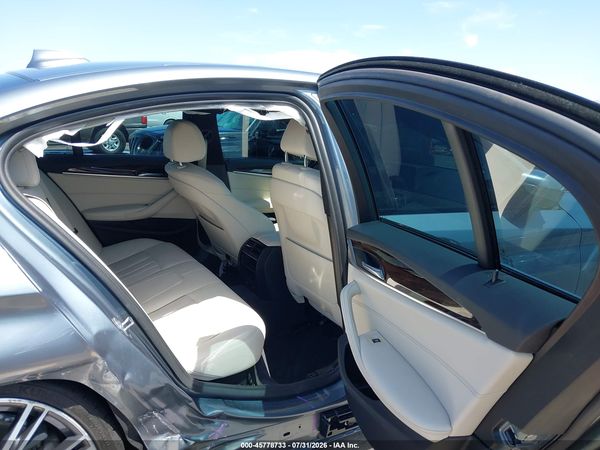 2019 BMW 540I