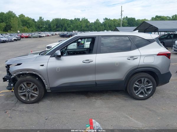2023 KIA SELTOS LX