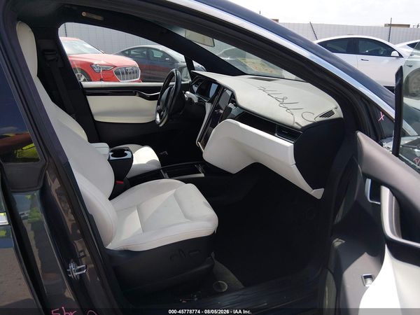 2020 TESLA MODEL X