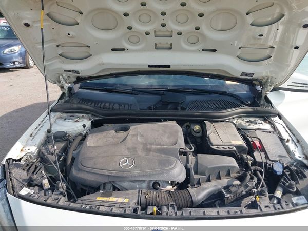 2015 MERCEDES-BENZ GLA 250 4MATIC