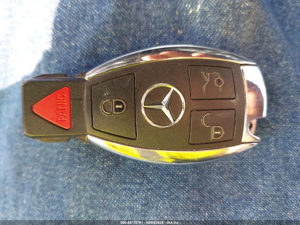 2015 MERCEDES-BENZ GLA 250 4MATIC