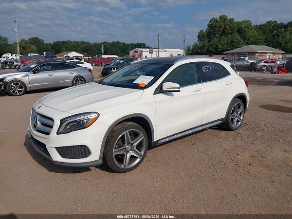 2015 MERCEDES-BENZ GLA 250 4MATIC