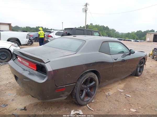 2014 DODGE CHALLENGER R/T