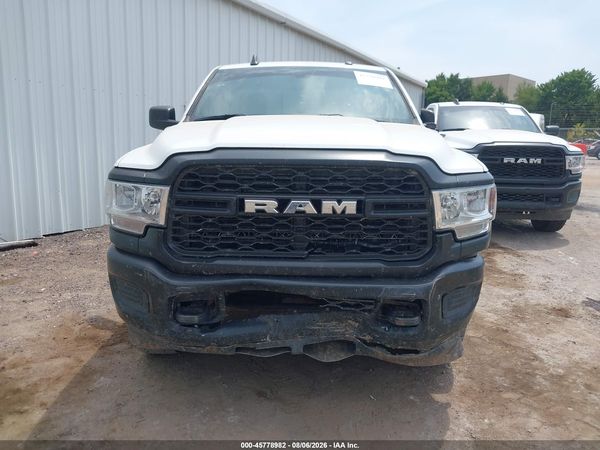 2022 RAM 2500 TRADESMAN  4X4 8' BOX