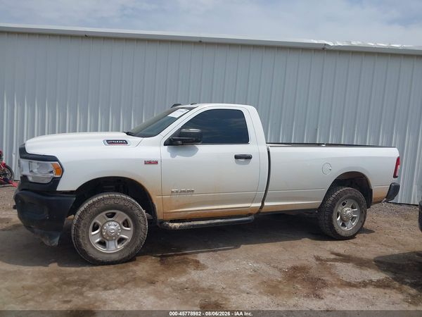 2022 RAM 2500 TRADESMAN  4X4 8' BOX